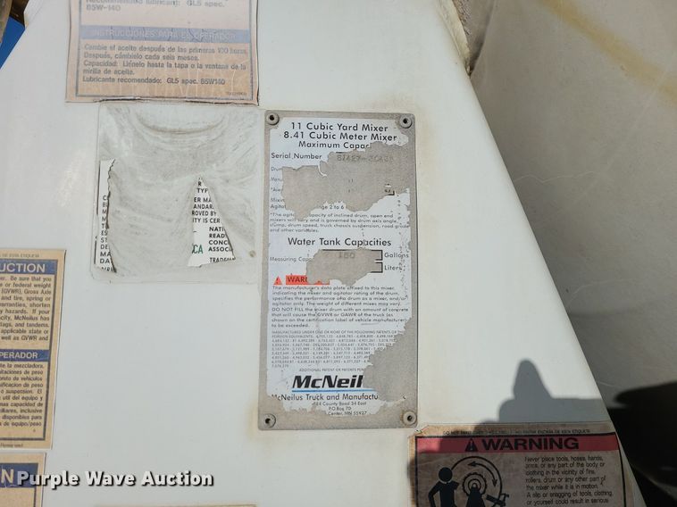 image for item MJ9485 2007 Sterling  ready mix truck