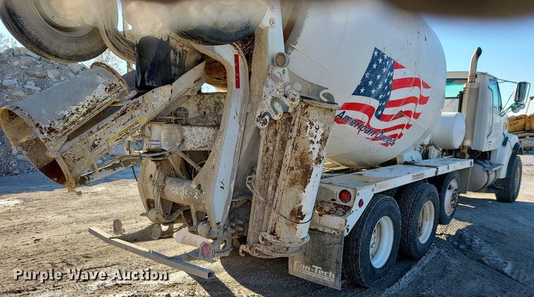 image for item MJ9485 2007 Sterling  ready mix truck