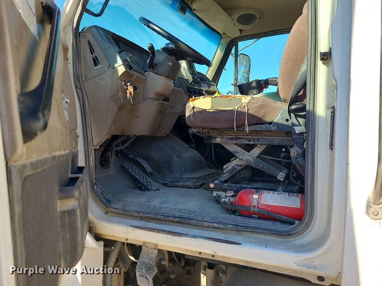 image for item MJ9485 2007 Sterling  ready mix truck