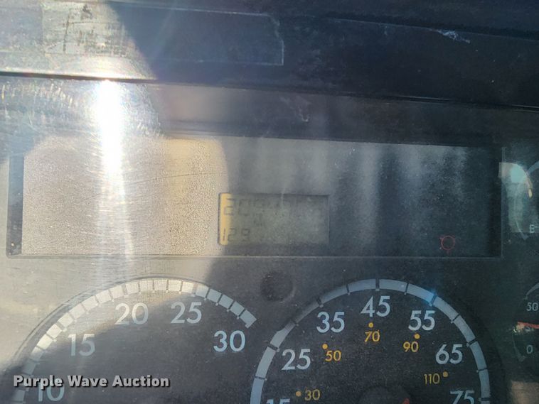 image for item MJ9485 2007 Sterling  ready mix truck