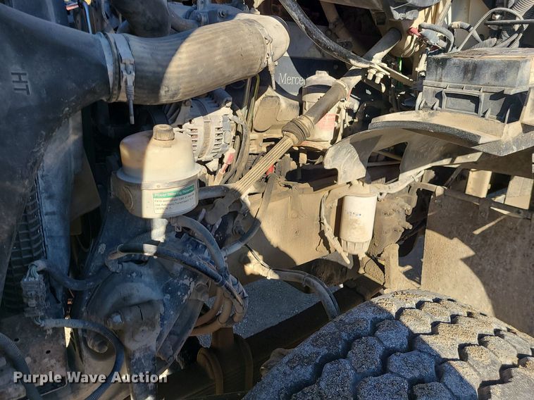 image for item MJ9485 2007 Sterling  ready mix truck