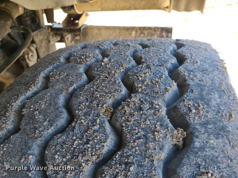 image for item MJ9485 2007 Sterling  ready mix truck