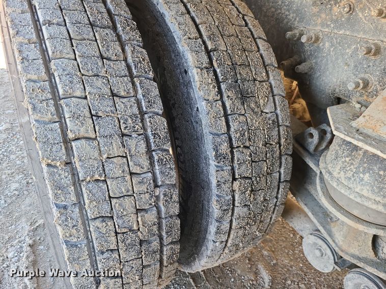 image for item MJ9485 2007 Sterling  ready mix truck