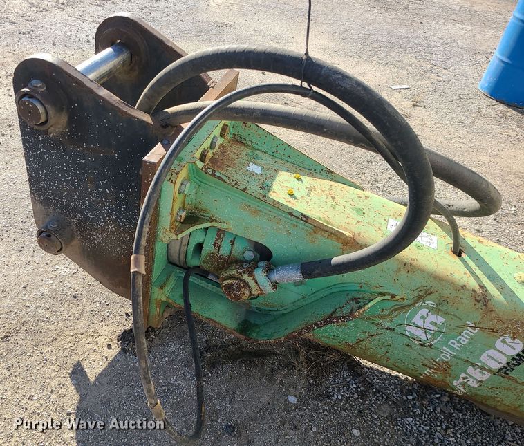 image for item MJ9488 Tramac V1600  breaker