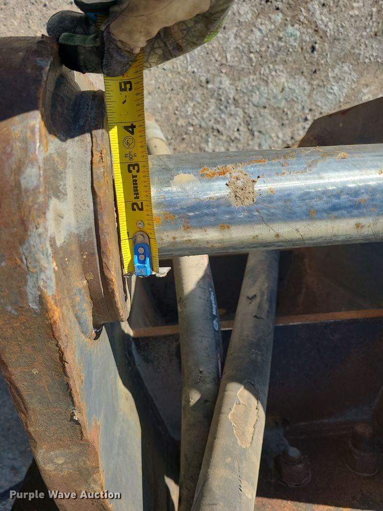 image for item MJ9488 Tramac V1600  breaker