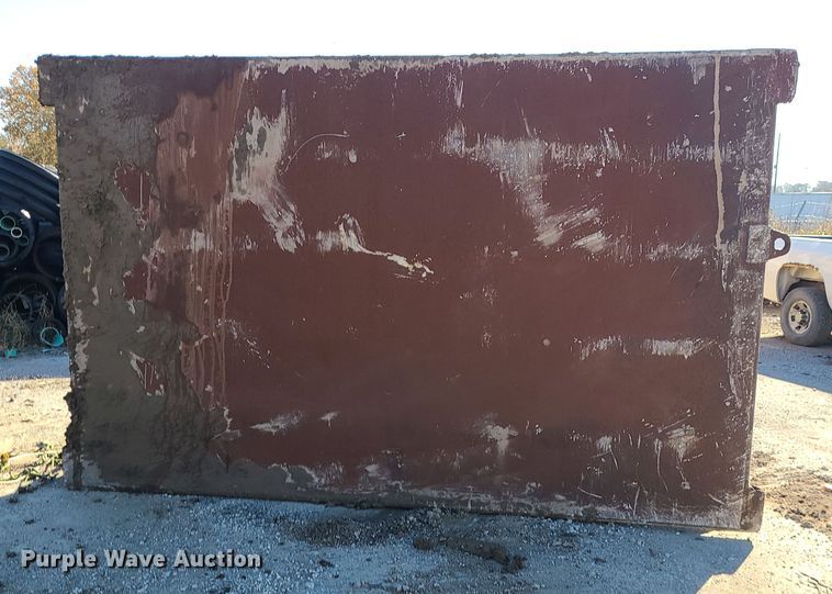 image for item MJ9491 Trench box