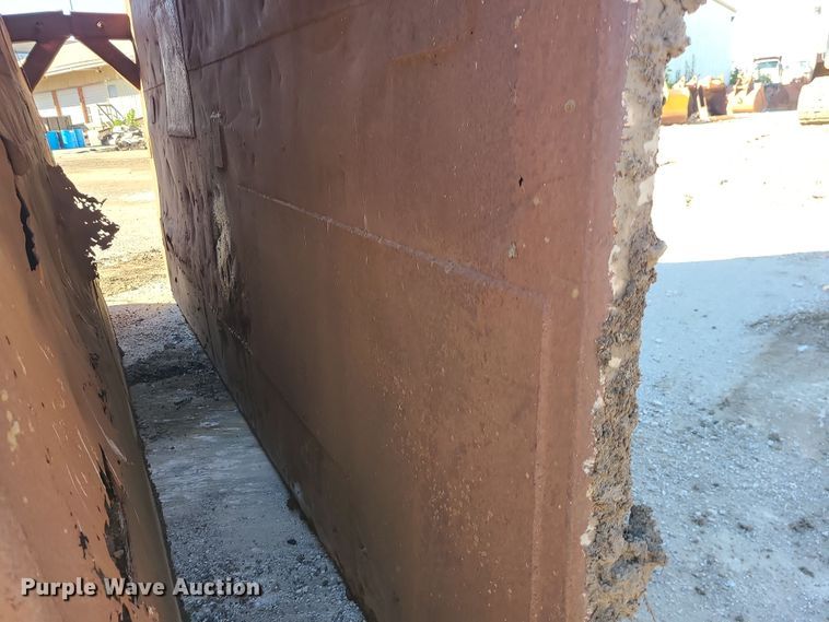 image for item MJ9491 Trench box