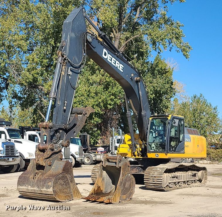 image for item MJ9499 2014 John Deere 350G LC  excavator