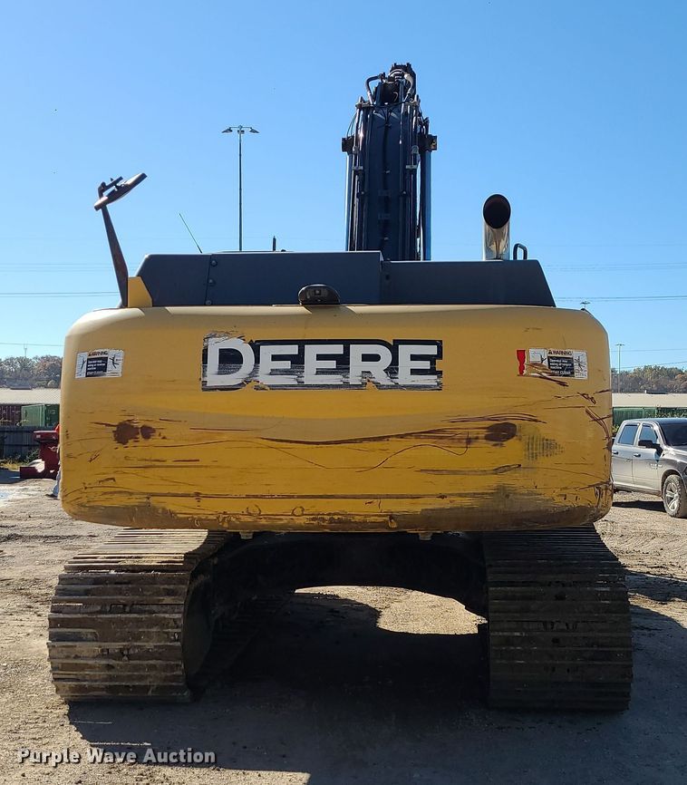 image for item MJ9499 2014 John Deere 350G LC  excavator