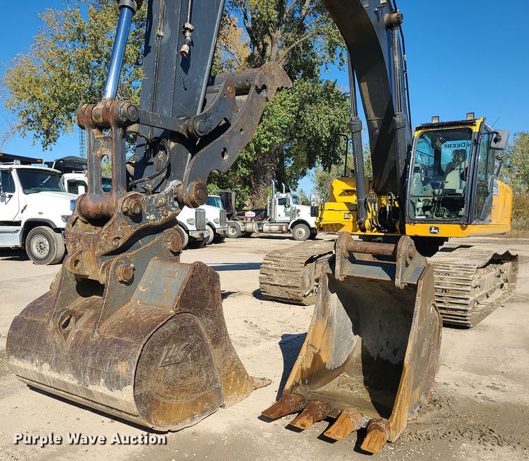 image for item MJ9499 2014 John Deere 350G LC  excavator
