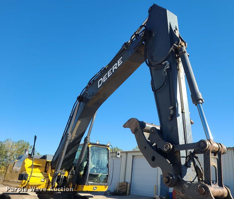 image for item MJ9499 2014 John Deere 350G LC  excavator