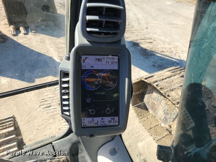 image for item MJ9499 2014 John Deere 350G LC  excavator