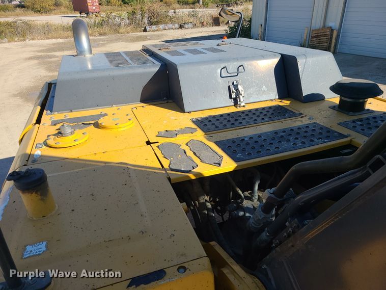 image for item MJ9499 2014 John Deere 350G LC  excavator