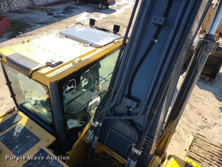 image for item MJ9499 2014 John Deere 350G LC  excavator