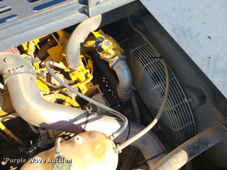 image for item MJ9499 2014 John Deere 350G LC  excavator