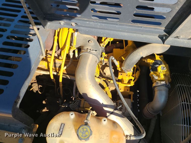 image for item MJ9499 2014 John Deere 350G LC  excavator