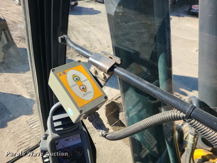 image for item MJ9499 2014 John Deere 350G LC  excavator