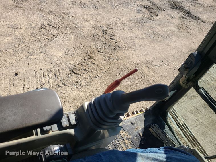 image for item MJ9499 2014 John Deere 350G LC  excavator