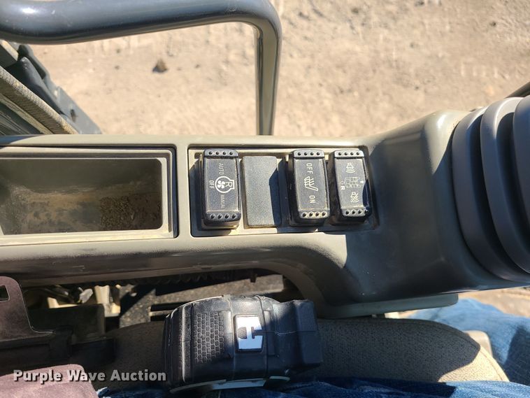 image for item MJ9499 2014 John Deere 350G LC  excavator