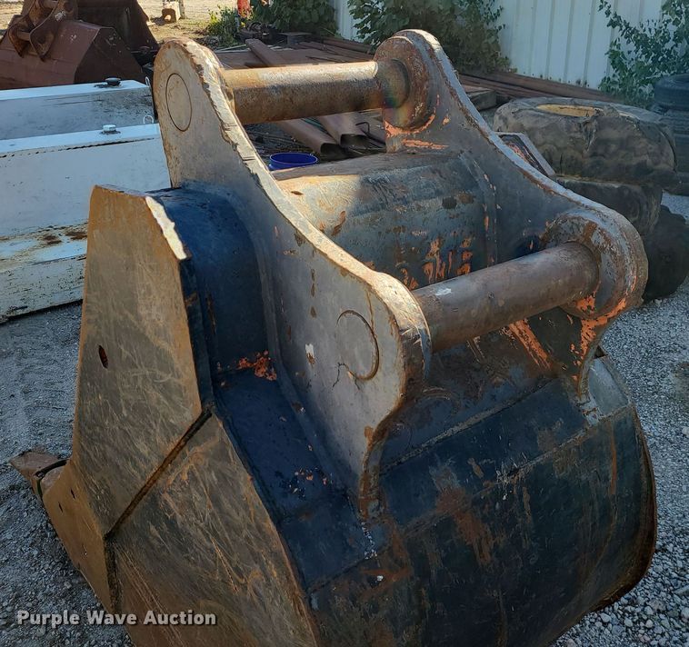 image for item MJ9499 2014 John Deere 350G LC  excavator