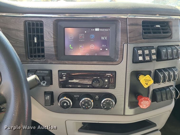 image for item MJ9502 2023 Peterbilt 567  dump truck