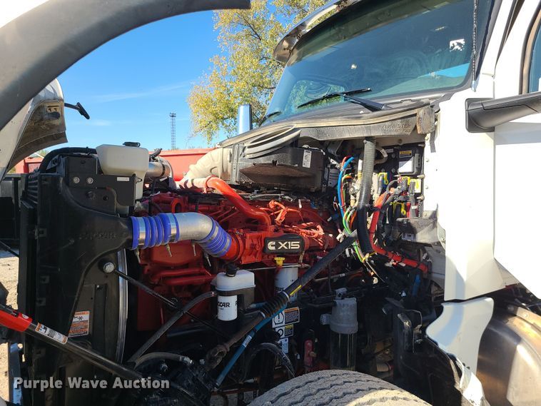 image for item MJ9502 2023 Peterbilt 567  dump truck