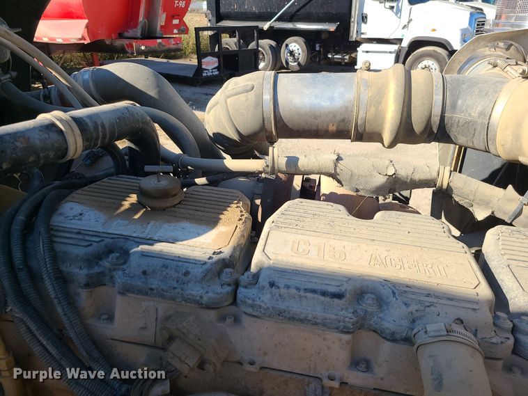 image for item MJ9509 2006 Kenworth W900  semi truck