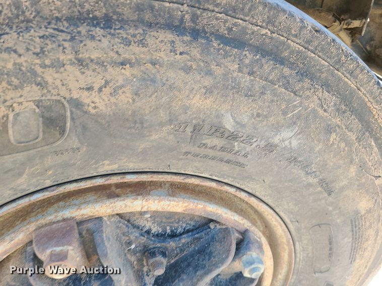 image for item MO9907 1989 International F2554  dump truck