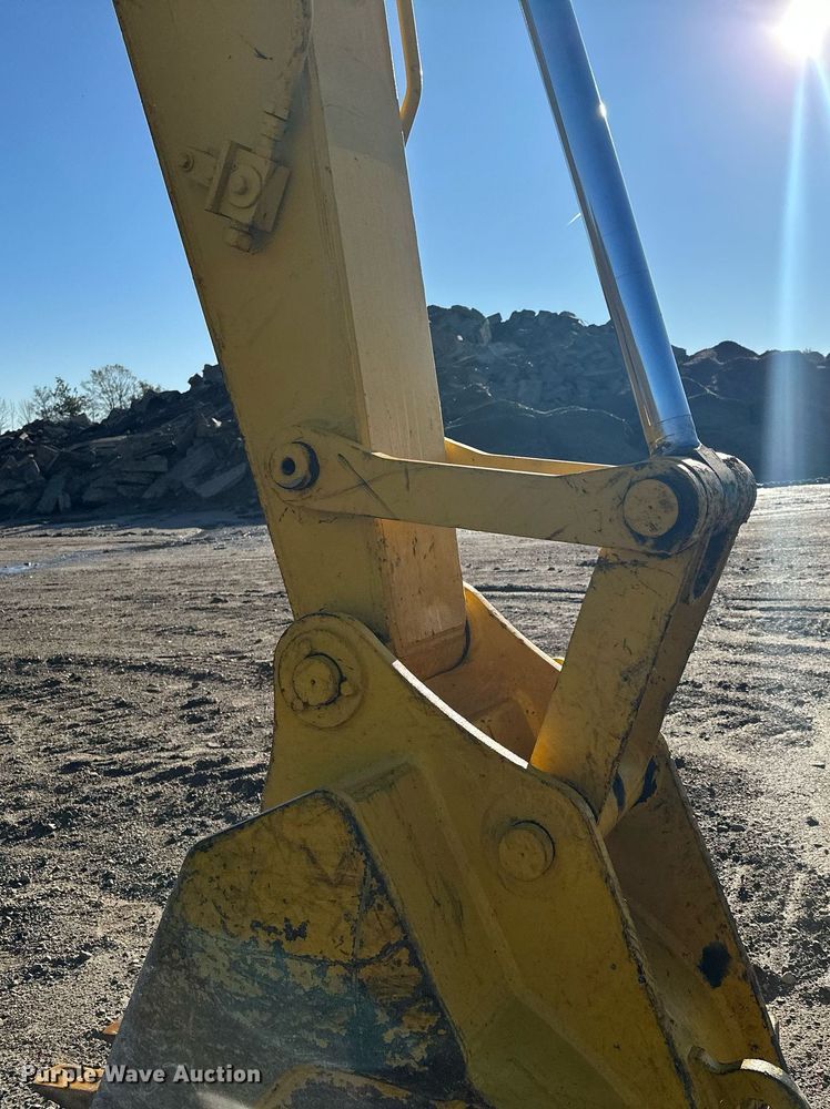 image for item MQ9491 Kobelco SK160LC  excavator