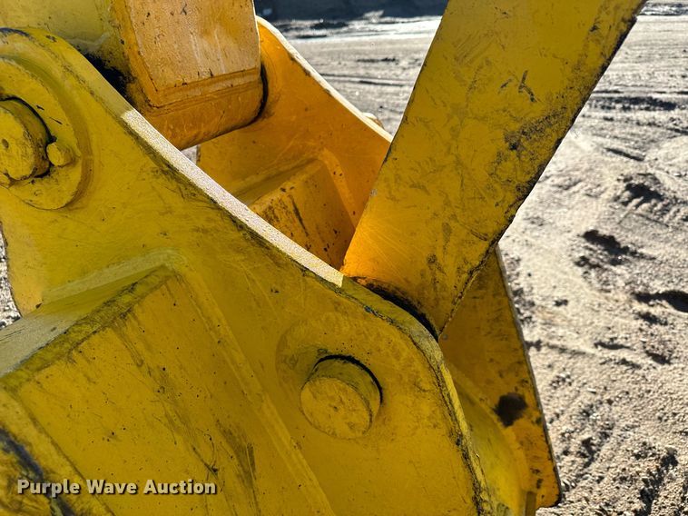 image for item MQ9491 Kobelco SK160LC  excavator