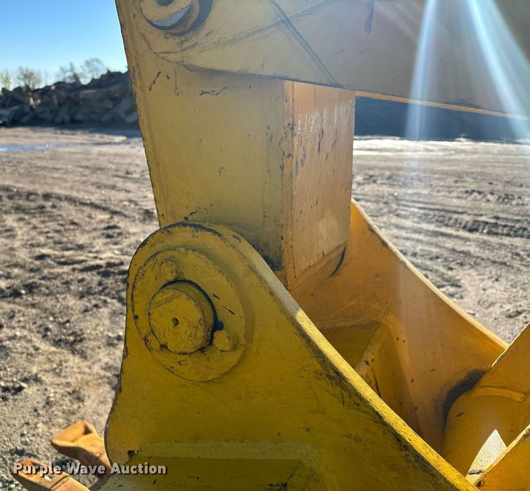 image for item MQ9491 Kobelco SK160LC  excavator