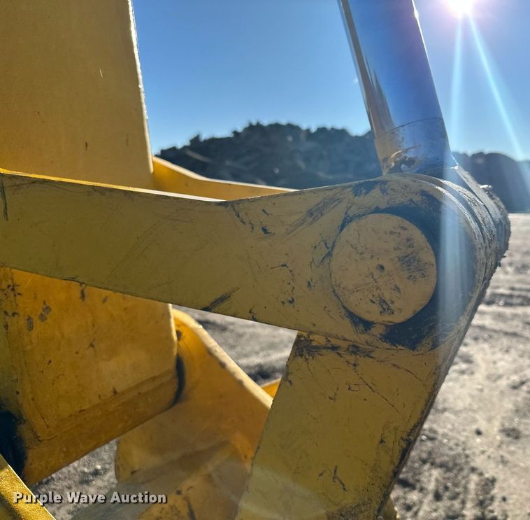 image for item MQ9491 Kobelco SK160LC  excavator