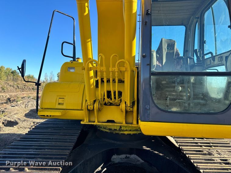 image for item MQ9491 Kobelco SK160LC  excavator