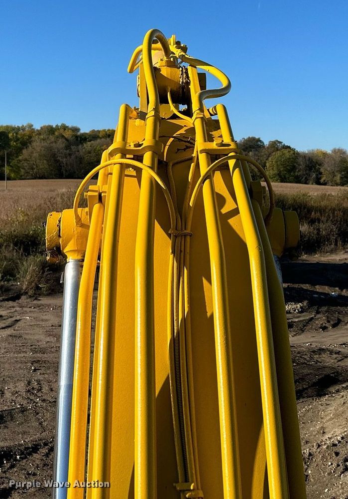 image for item MQ9491 Kobelco SK160LC  excavator