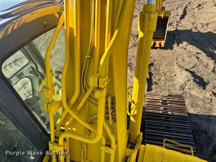 image for item MQ9491 Kobelco SK160LC  excavator