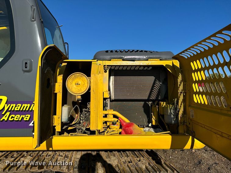 image for item MQ9491 Kobelco SK160LC  excavator