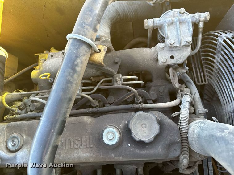 image for item MQ9491 Kobelco SK160LC  excavator