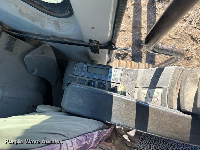 image for item MQ9491 Kobelco SK160LC  excavator