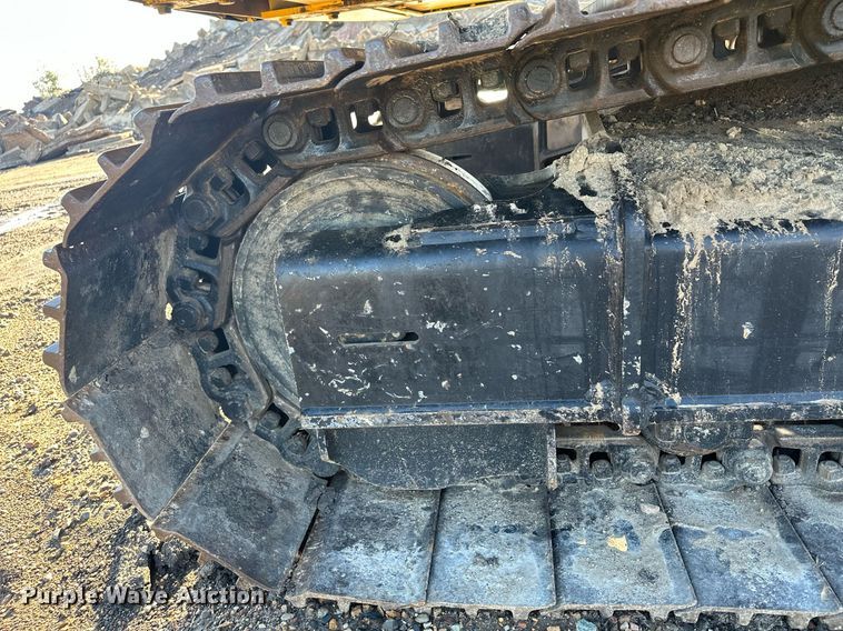 image for item MQ9491 Kobelco SK160LC  excavator