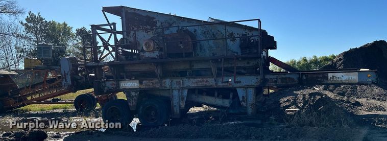 image for item MQ9494 Smith Engineering Works  screening plant