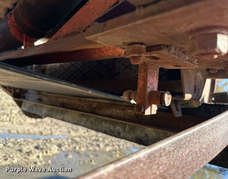 image for item MQ9494 Smith Engineering Works  screening plant