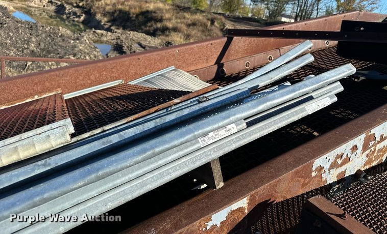 image for item MQ9494 Smith Engineering Works  screening plant