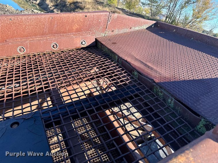 image for item MQ9494 Smith Engineering Works  screening plant