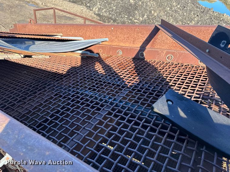 image for item MQ9494 Smith Engineering Works  screening plant