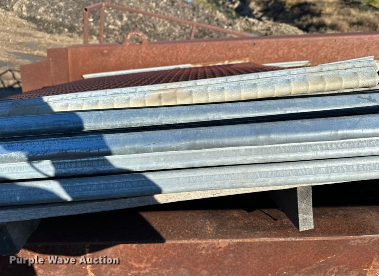 image for item MQ9494 Smith Engineering Works  screening plant