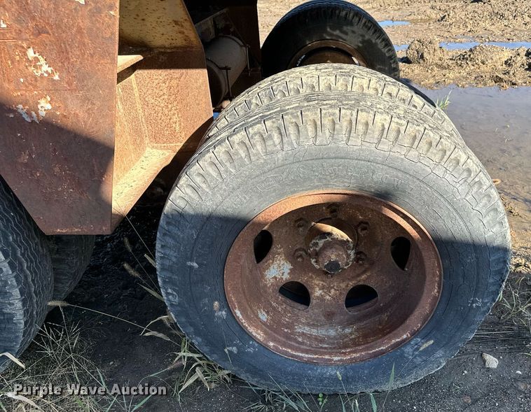 image for item MQ9494 Smith Engineering Works  screening plant