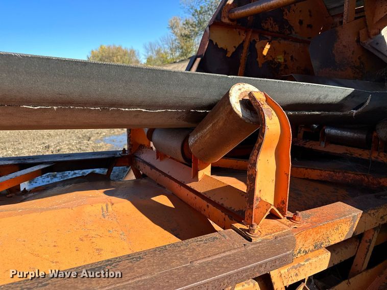 image for item MQ9495 Kohlberg 1D-6012  dozer trap conveyor