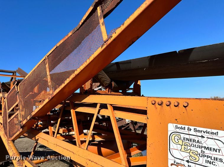 image for item MQ9495 Kohlberg 1D-6012  dozer trap conveyor