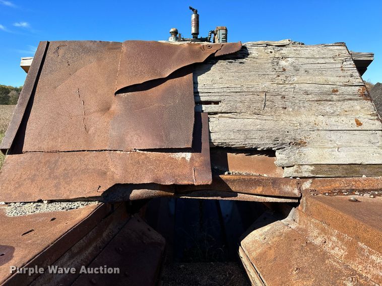 image for item MQ9495 Kohlberg 1D-6012  dozer trap conveyor