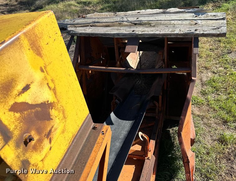 image for item MQ9495 Kohlberg 1D-6012  dozer trap conveyor